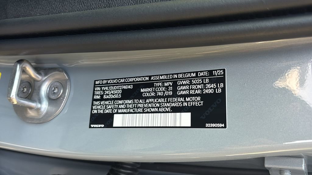 2026 Volvo Xc40 B5 Ultra