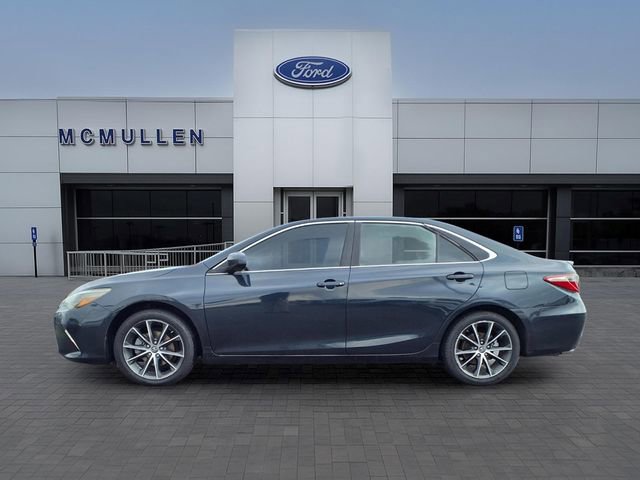 2016 Toyota Camry XSE