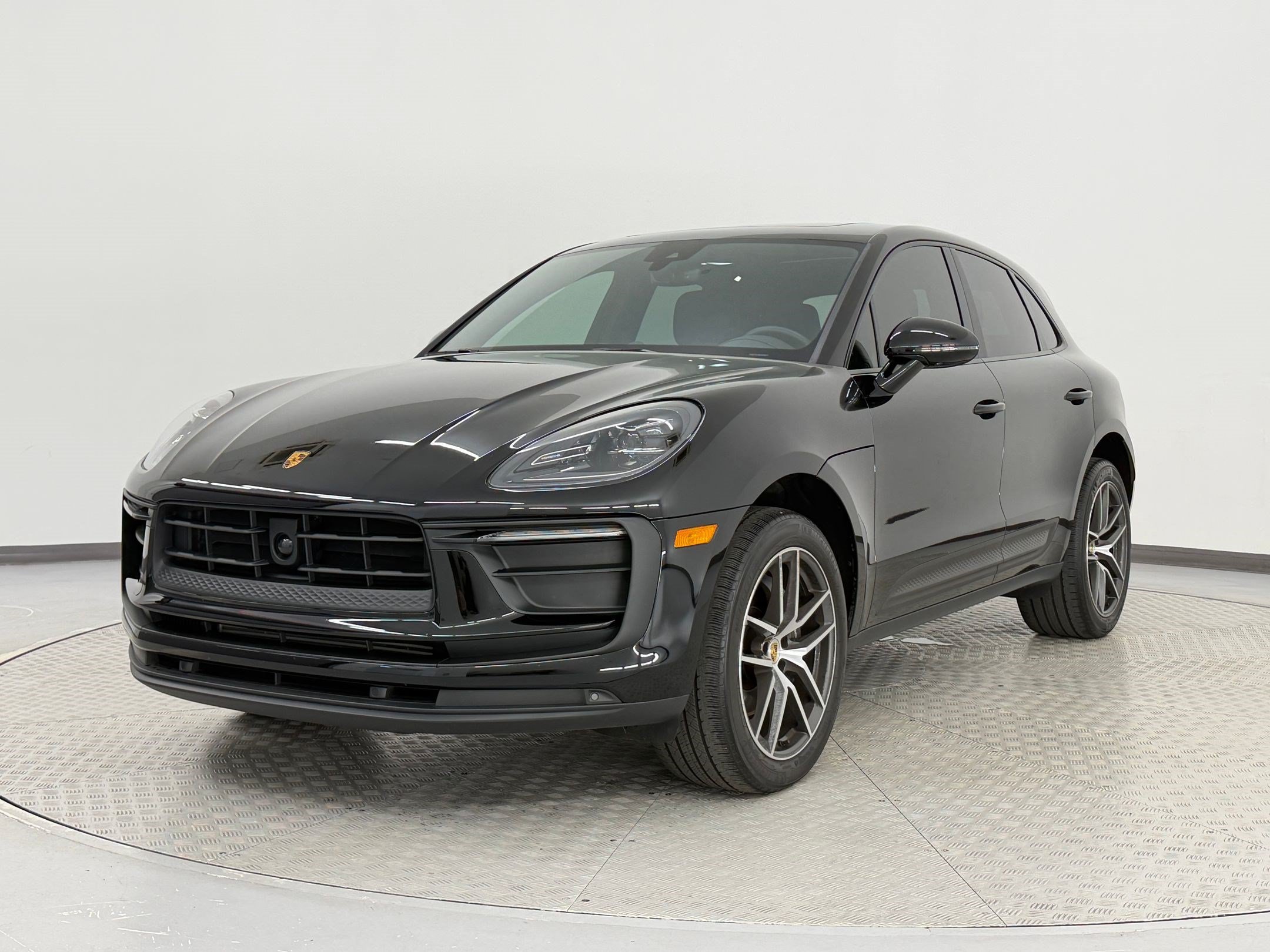 Certified 2025 Porsche Macan