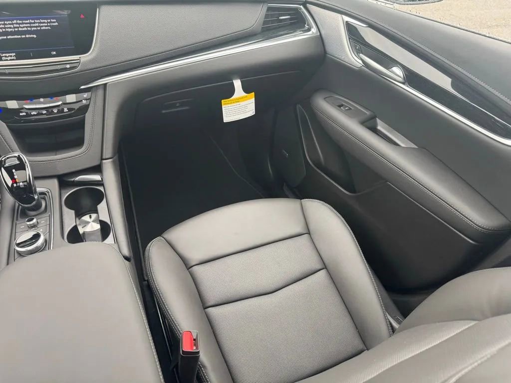 2026 Cadillac XT5 Premium Luxury