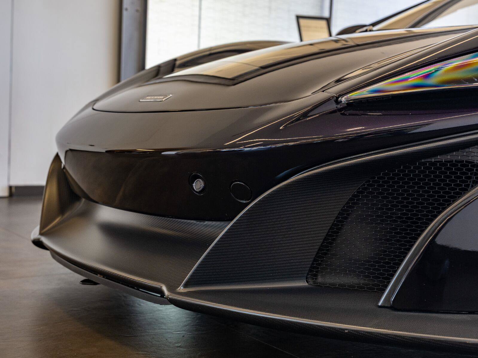 Used 2016 McLaren 675LT Coupe photo 32