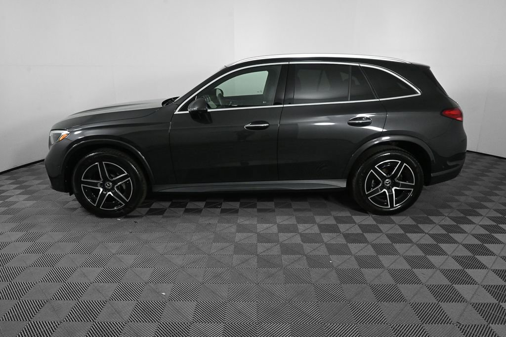 2025 Mercedes-Benz GLC 300 4MATIC