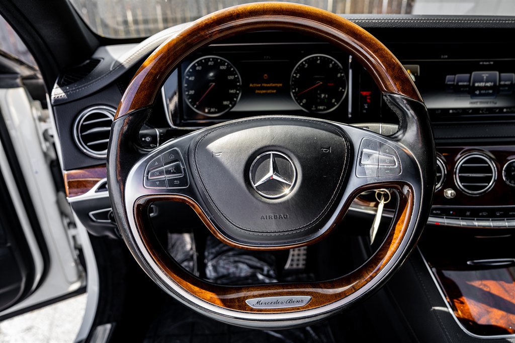 2015 Mercedes-Benz S 550 4MATIC Sedan