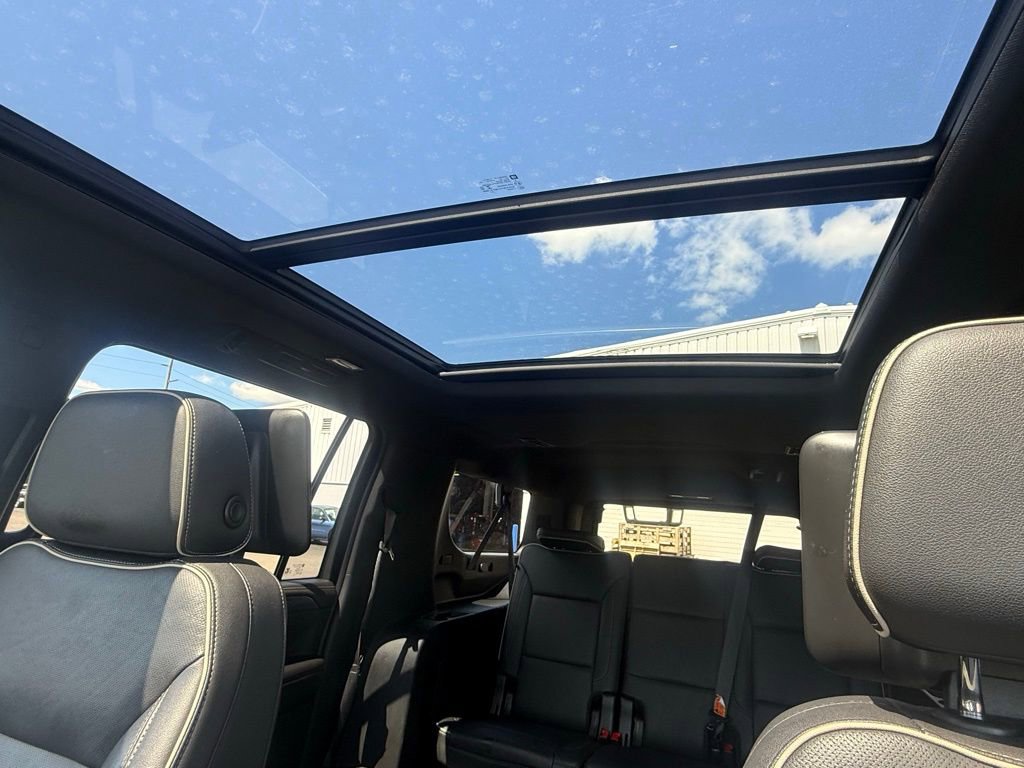 2021 GMC Yukon XL SLT