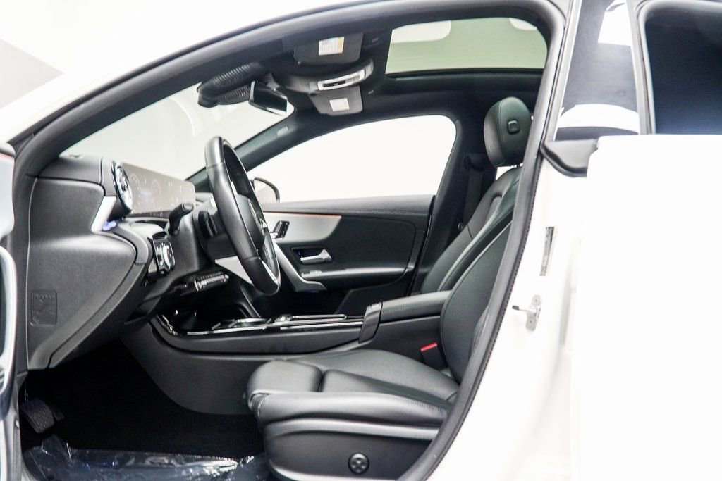 2025 Mercedes-Benz CLA 250