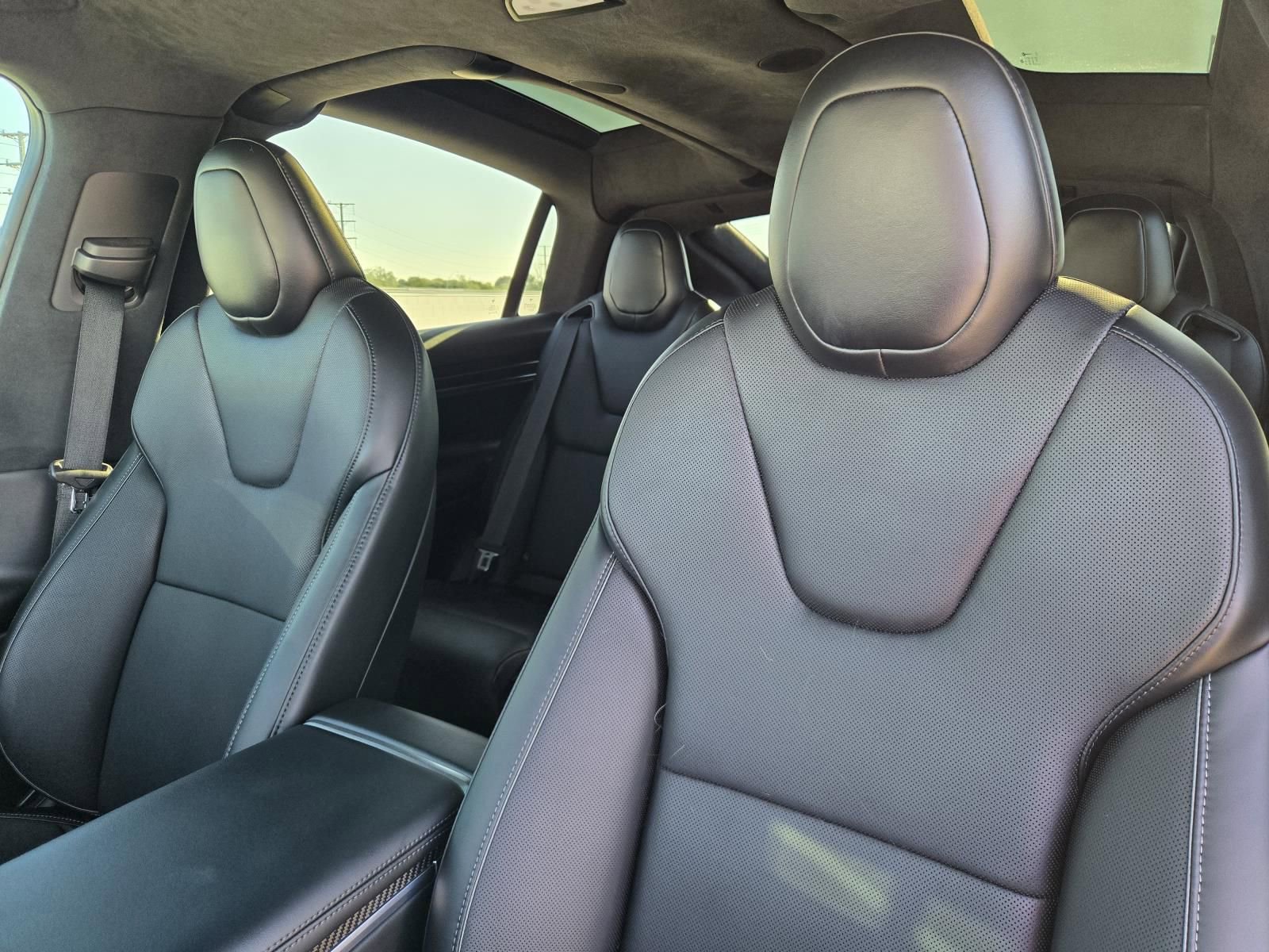 2022 Tesla Model X Plaid