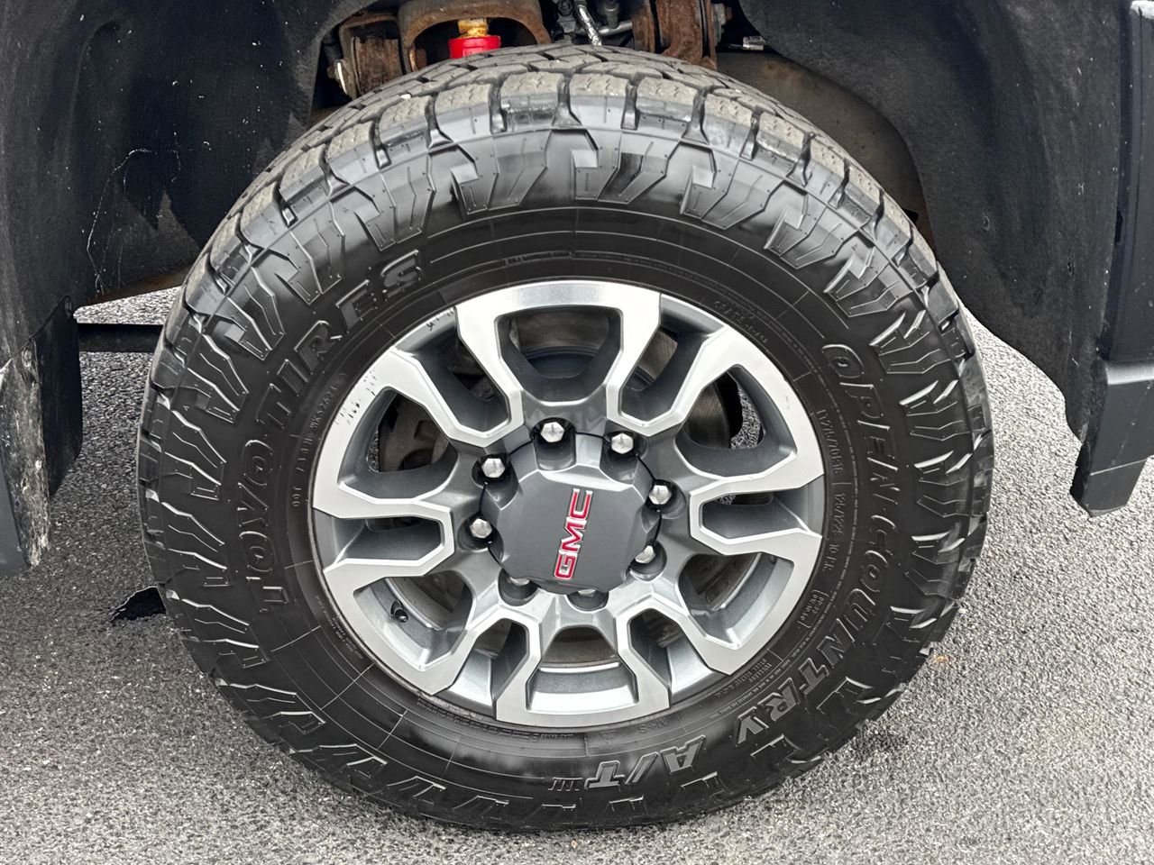 2022 GMC Sierra 2500 AT4