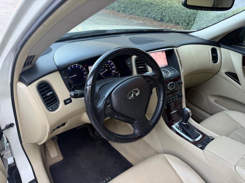 2017 INFINITI Qx50 AWD