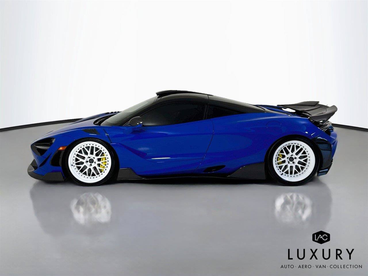 Used 2021 McLaren 720S Performance photo 9