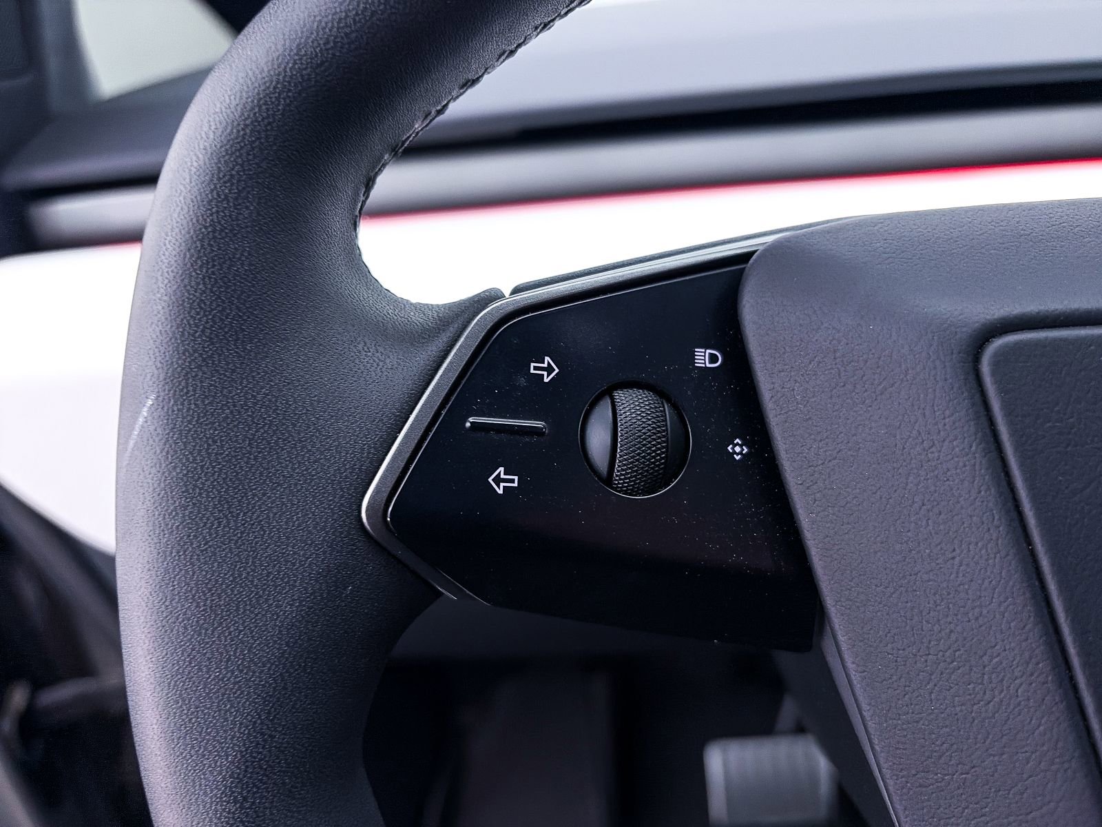 2024 Tesla Cybertruck AWD Crew Cab