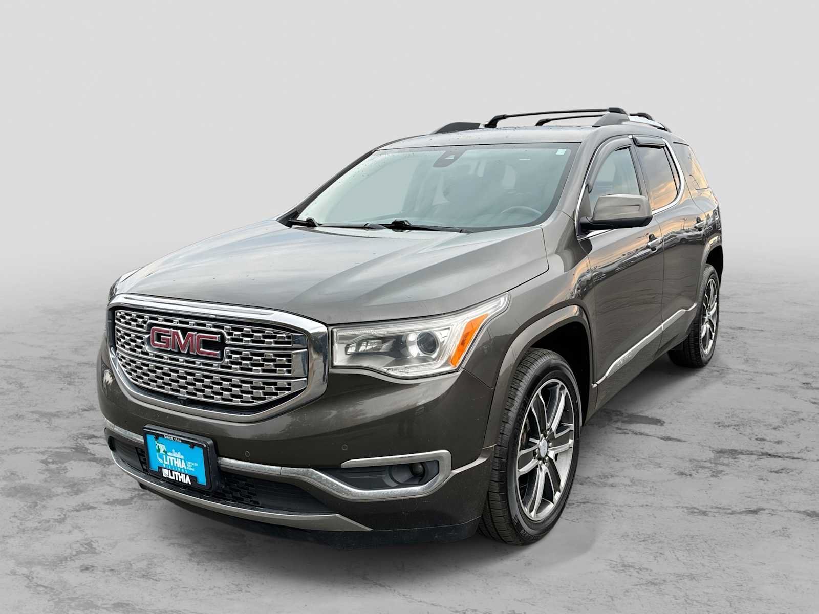 Used 2019 GMC Acadia Denali w/ GMC Pro Grade Package