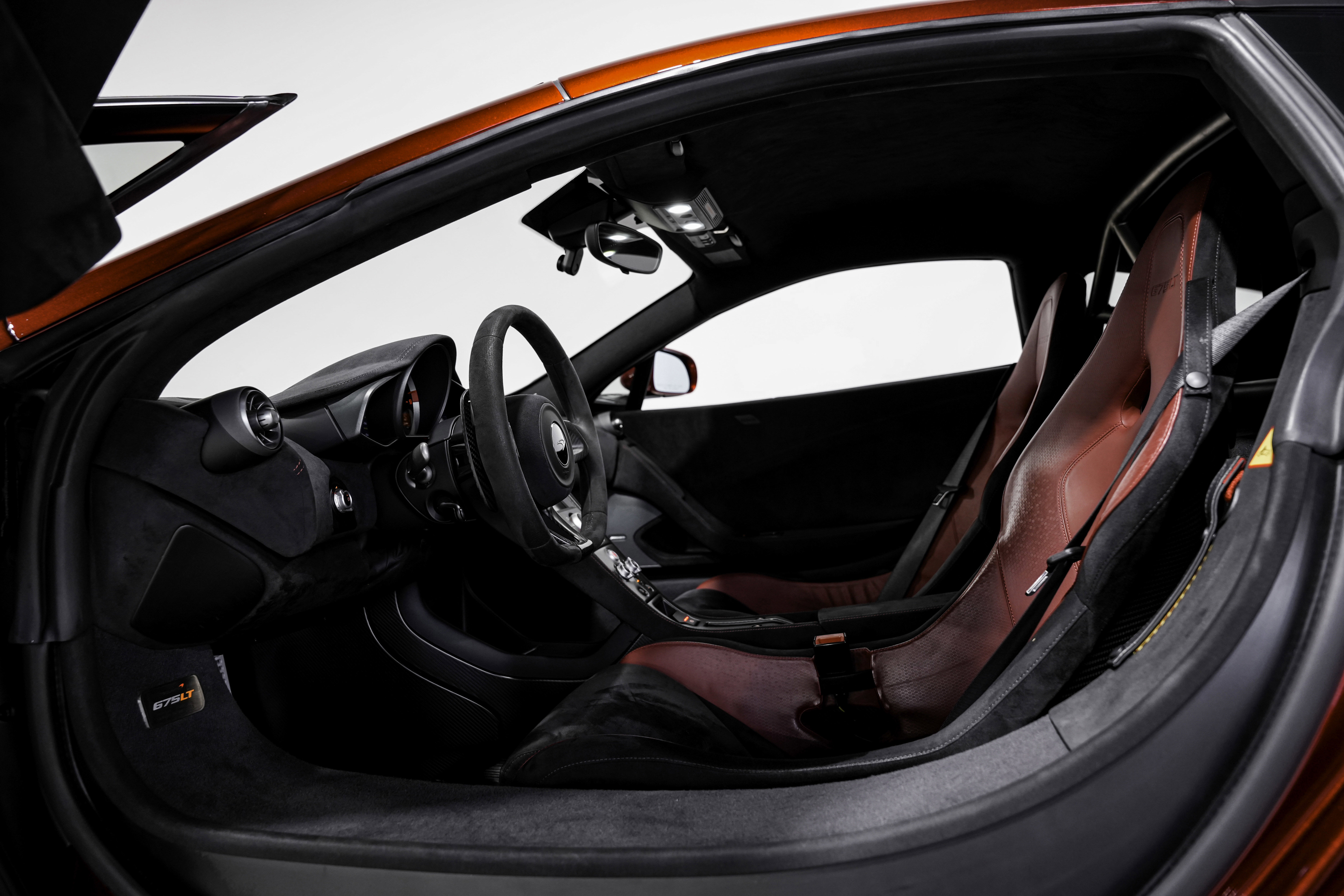 Used 2016 McLaren 675LT Coupe photo 20