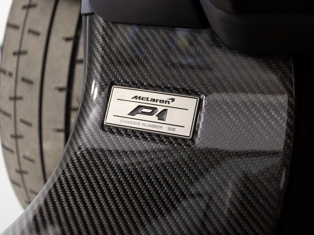 Used 2014 McLaren P1 photo 34