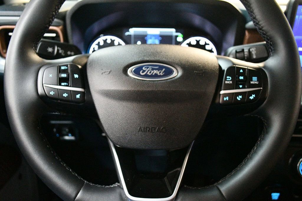 2023 Ford Maverick Lariat