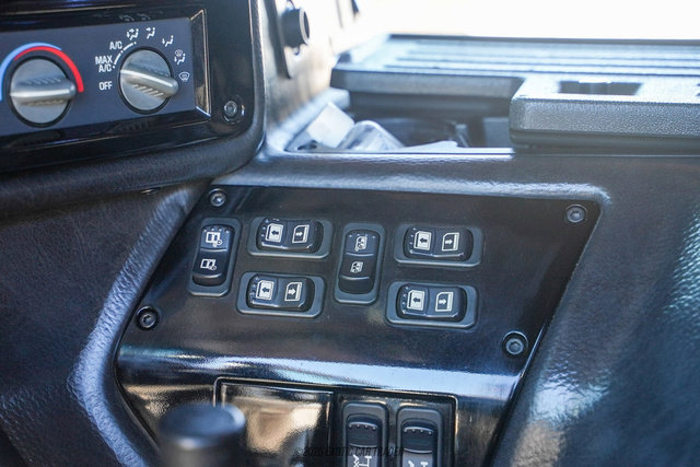 2006 HUMMER H1 4-Door Wagon