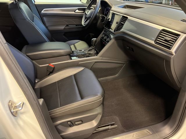 2022 Volkswagen Atlas Cross Sport SE