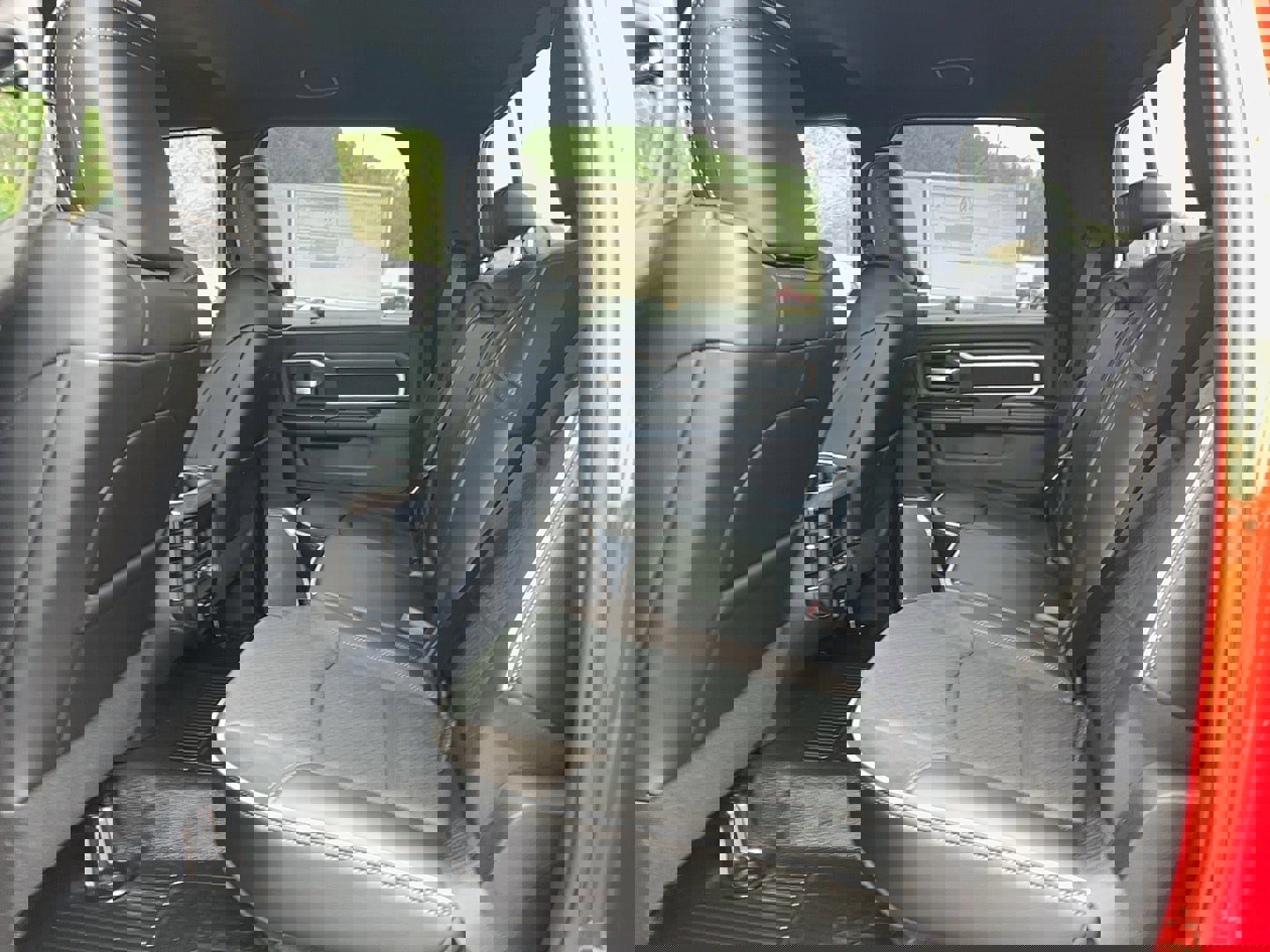 2026 RAM 4500 4x4 Crew Cab DRW