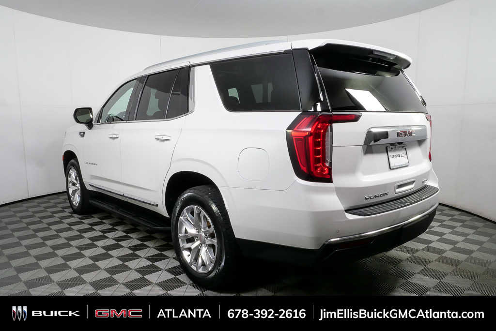 2023 GMC Yukon SLT