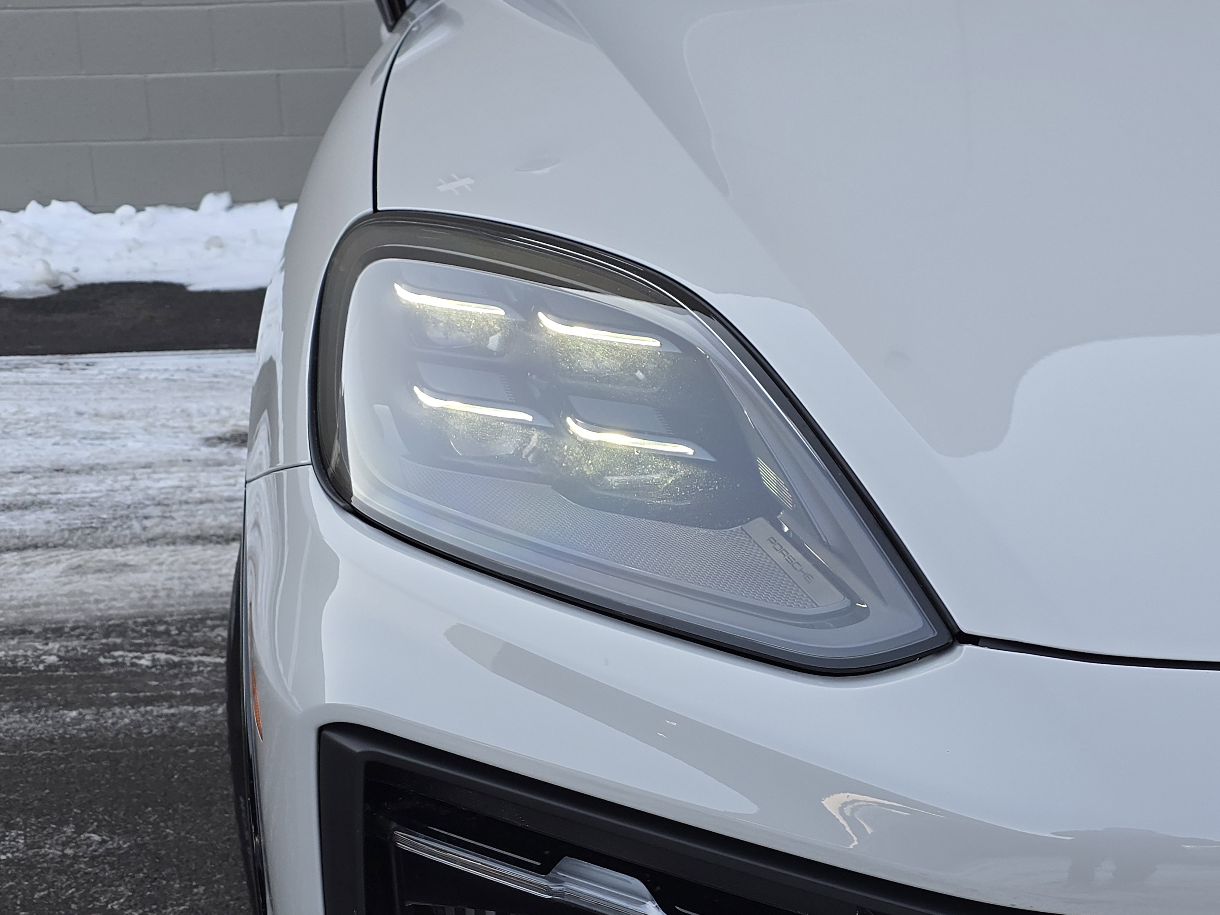 2025 Porsche Cayenne GTS