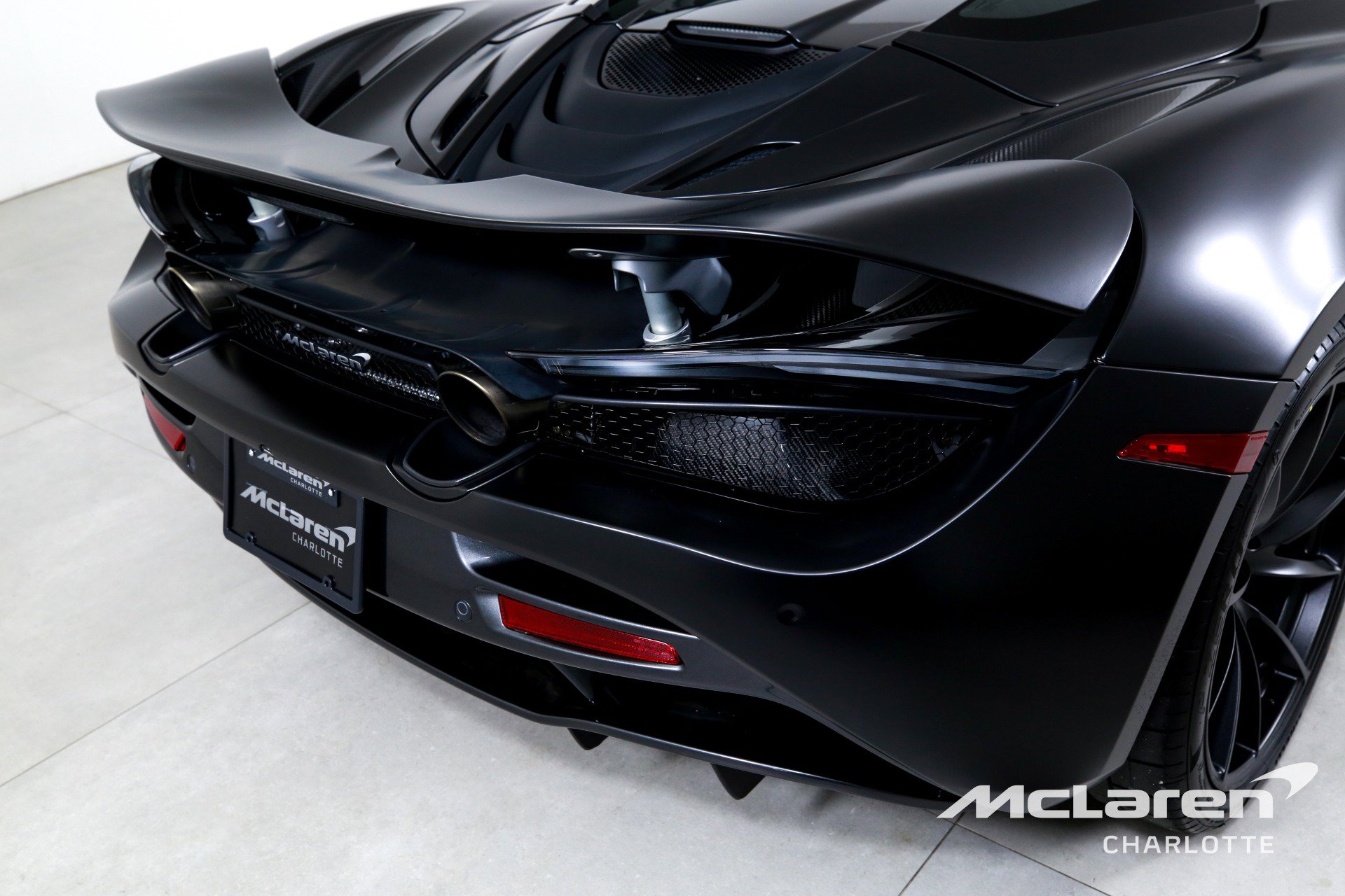 Used 2022 McLaren 720S Spider photo 33