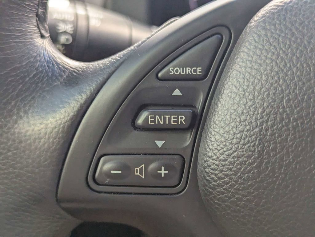 2014 INFINITI Q60 Journey