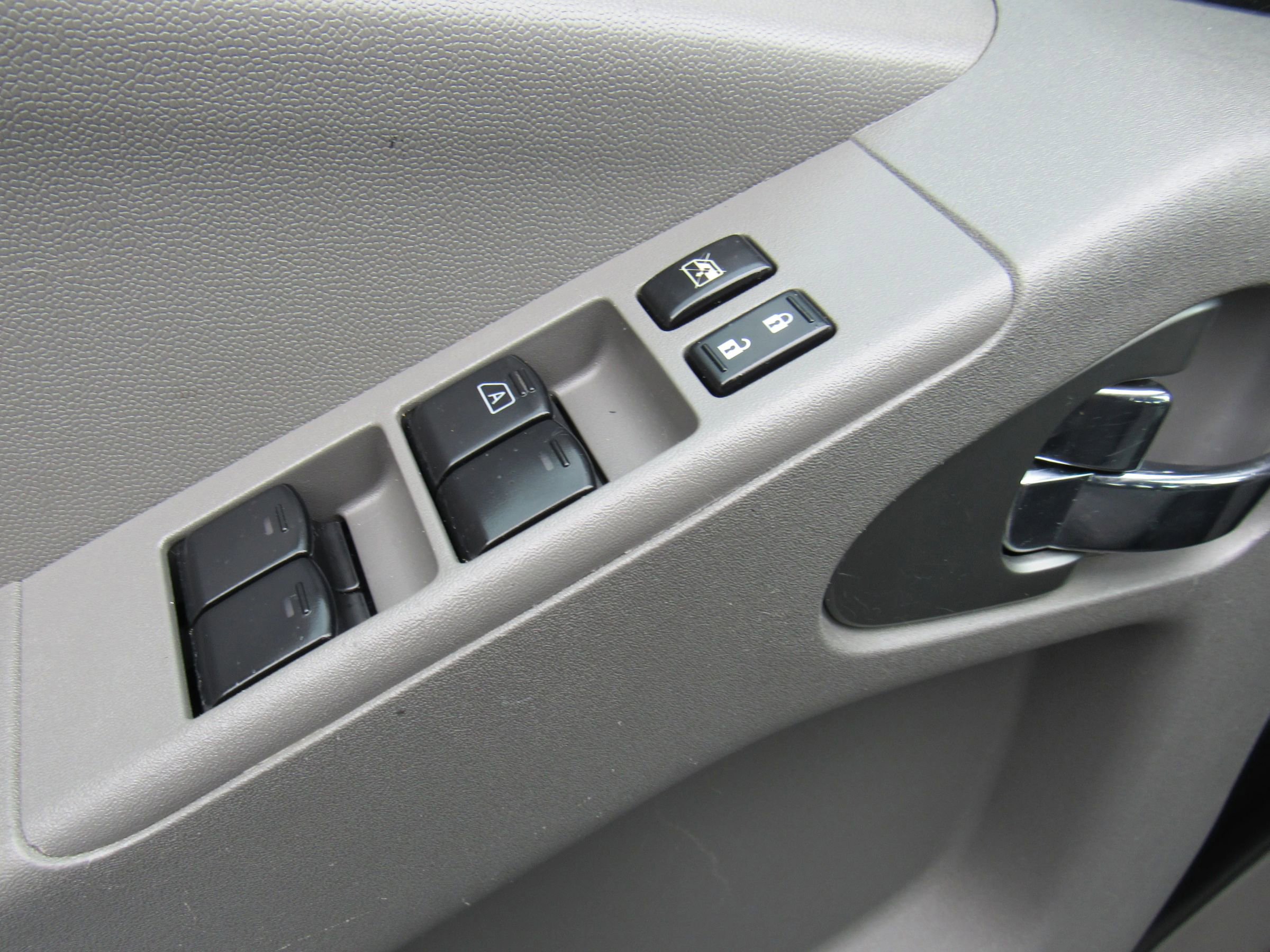 2019 Nissan Frontier Desert Runner