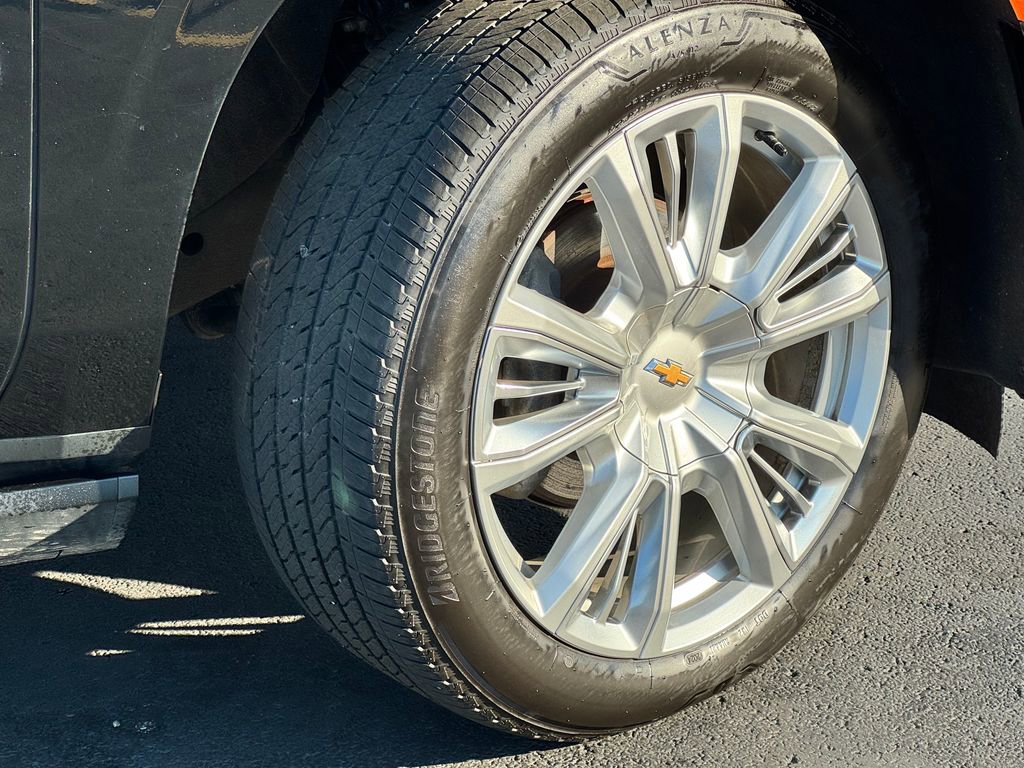 2022 Chevrolet Suburban High Country