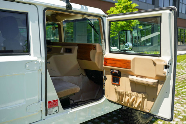 1995 HUMMER H1 4-Door Wagon