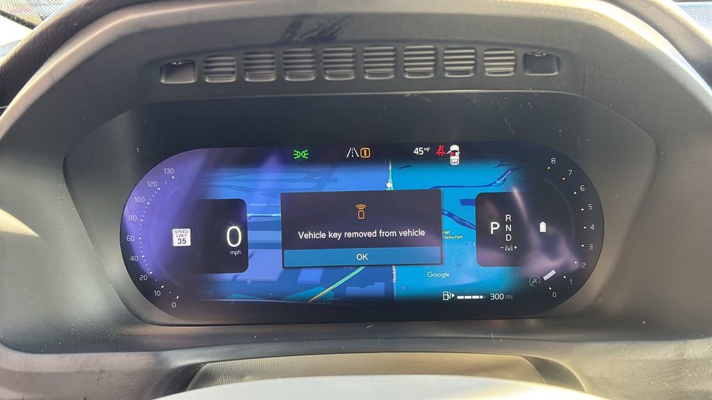 2023 Volvo Xc90 B6 Plus