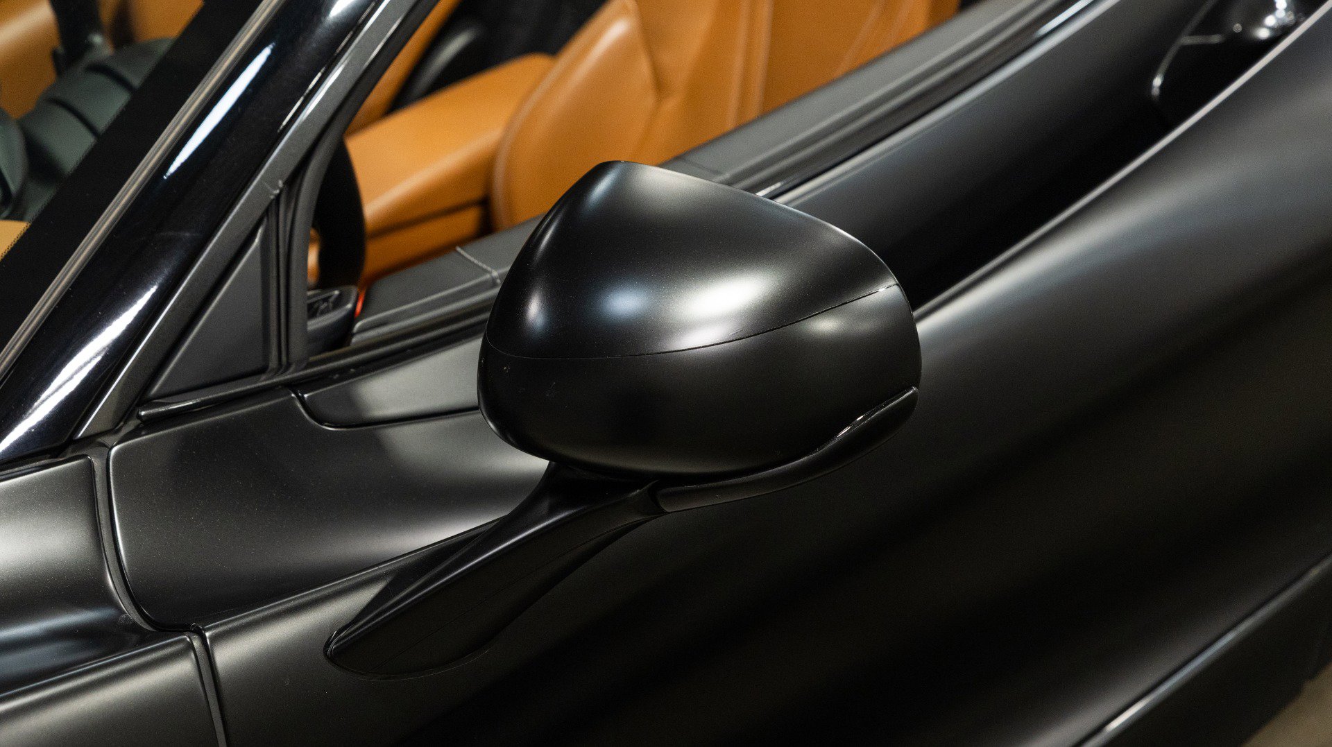 Used 2020 McLaren 720S Spider photo 16