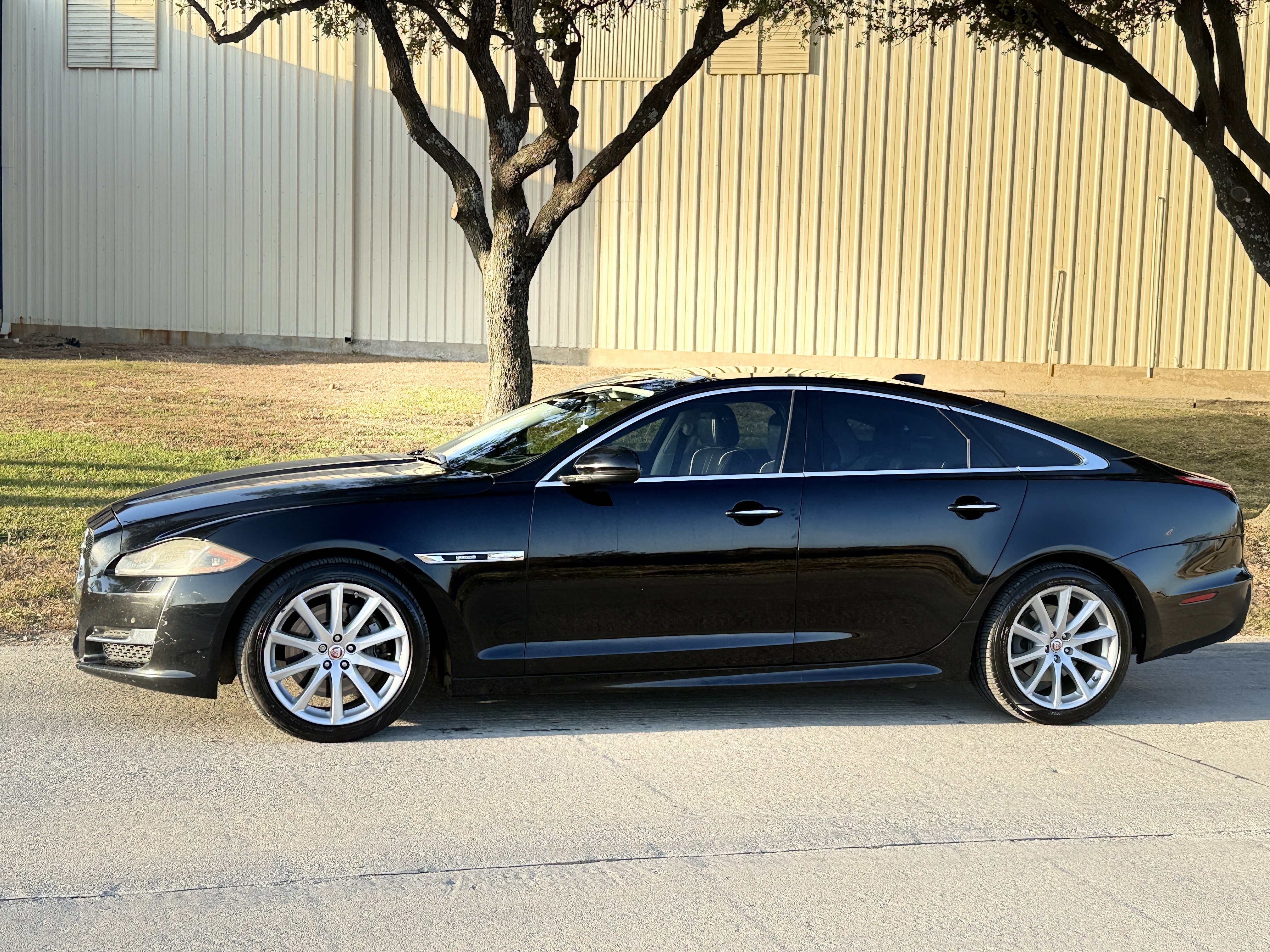 Used 2016 Jaguar XJ R-Sport