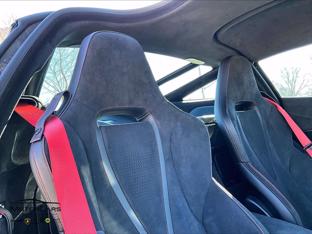 New 2026 McLaren 750S photo 15