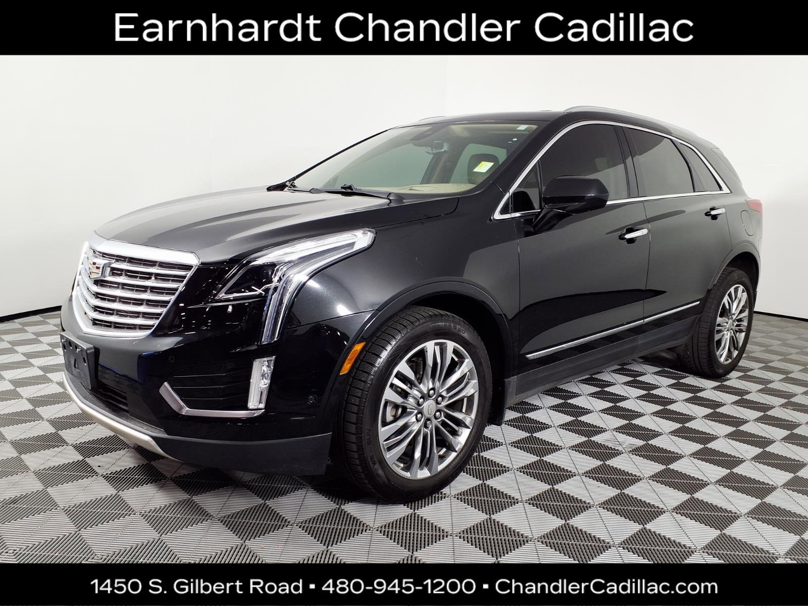 Used 2017 Cadillac XT5 Platinum w/ Driver Assist Package