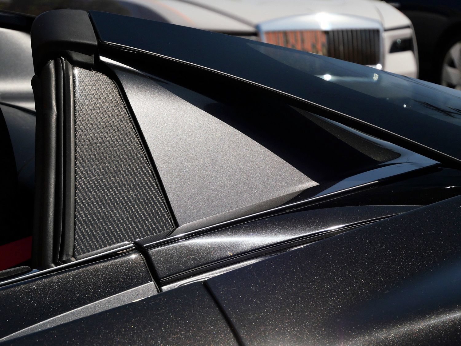 Used 2019 McLaren 720S Performance photo 14