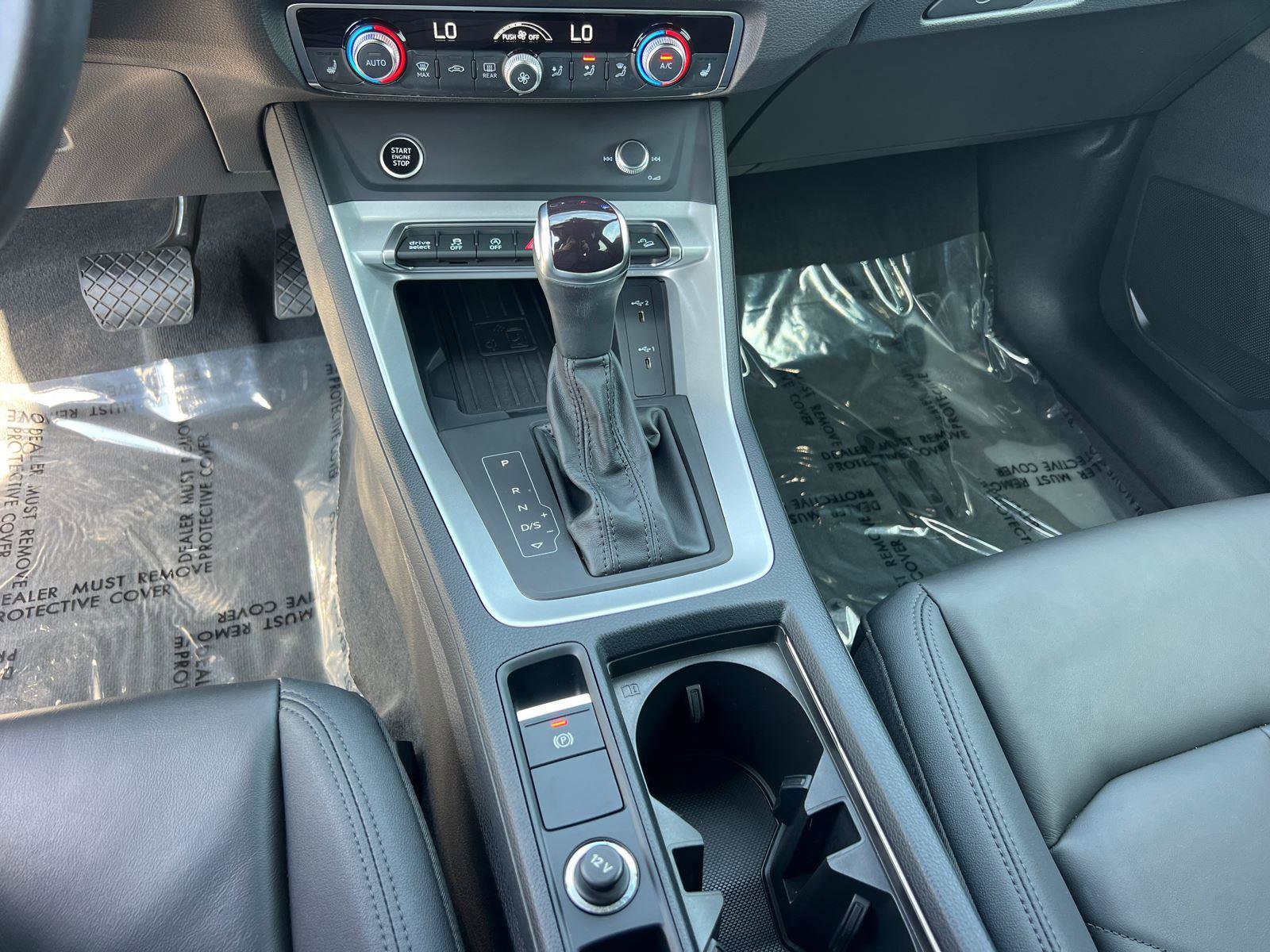 2024 Audi Q3 2.0T Premium