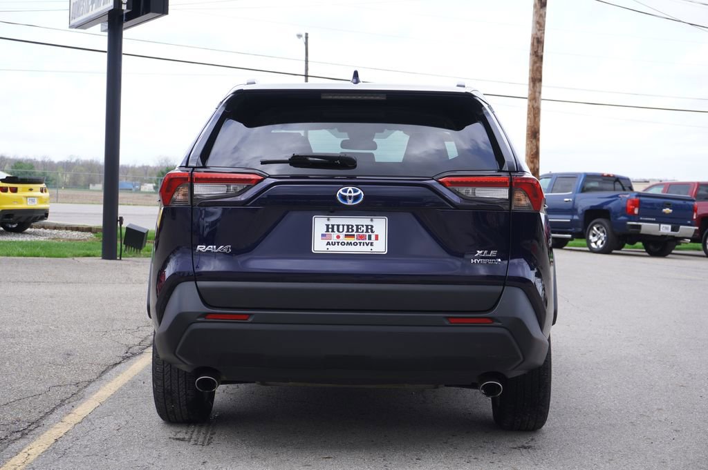 2022 Toyota Rav4 XLE