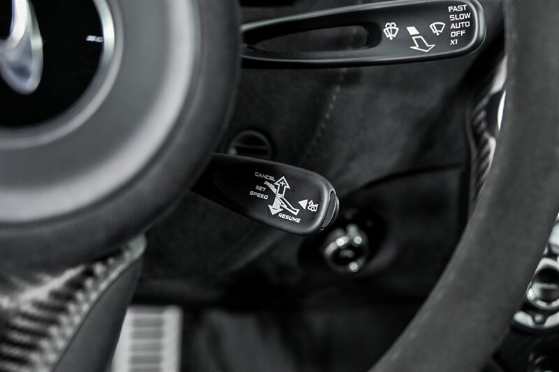 Used 2019 McLaren 720S Performance photo 28