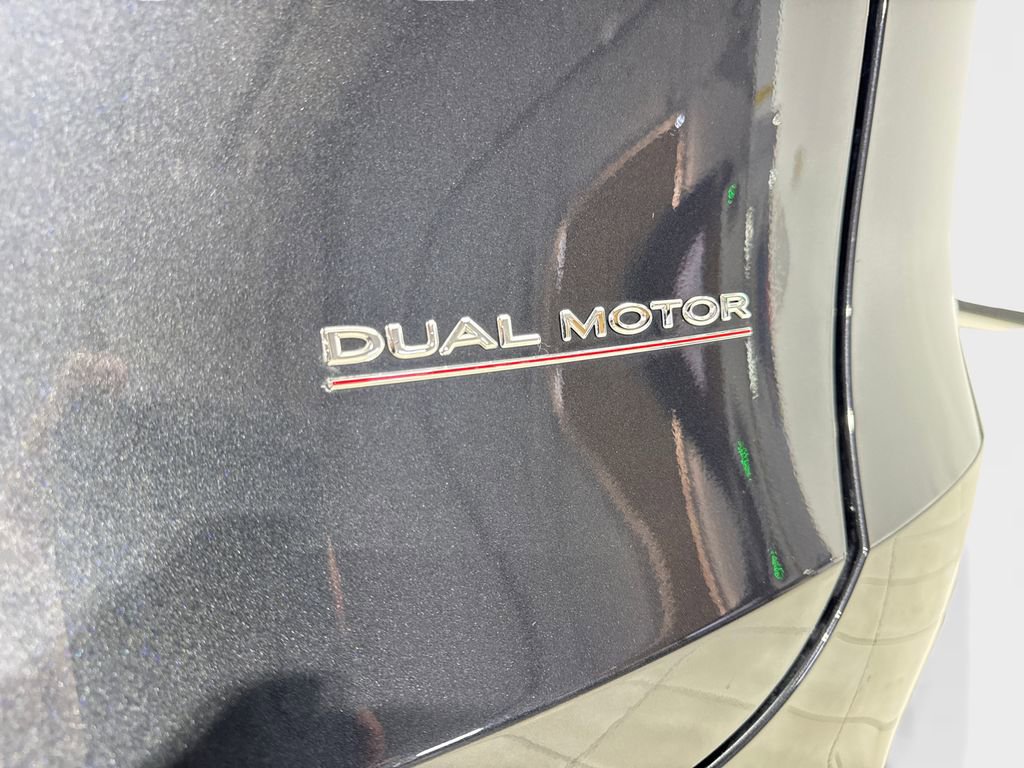 2024 Tesla Model Y Performance