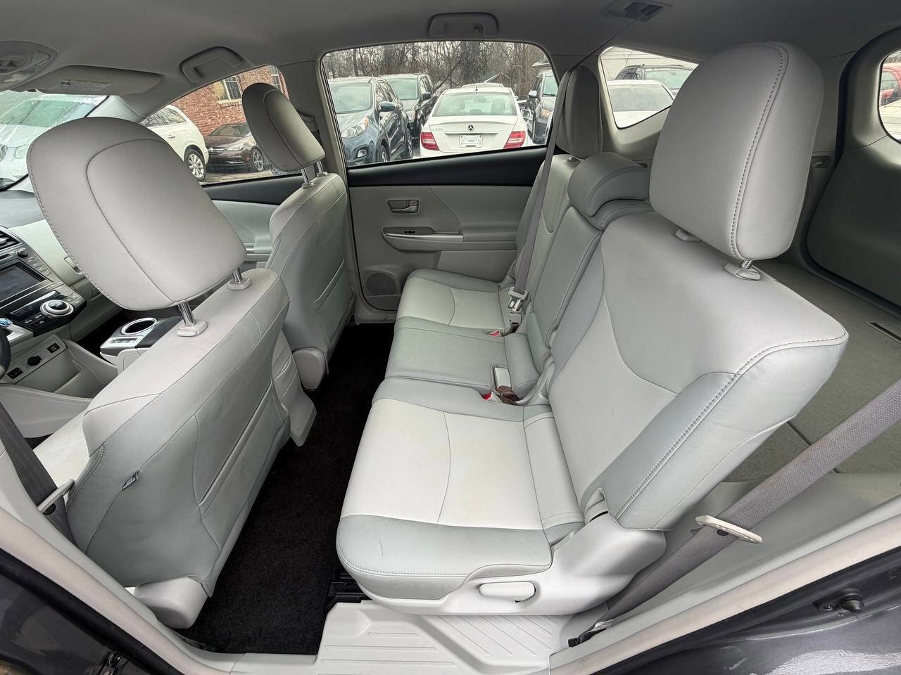 2013 Toyota Prius V Five