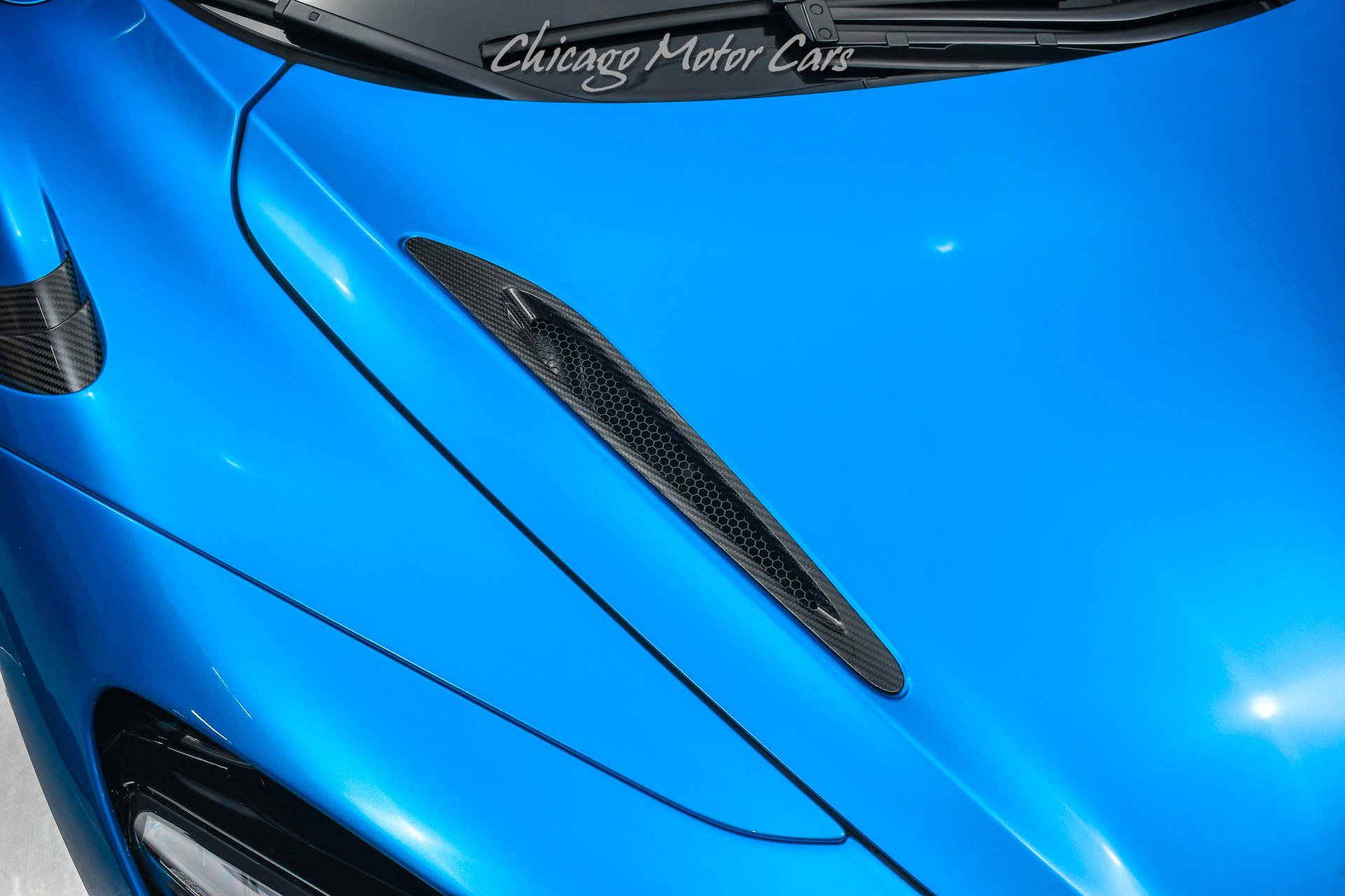 Used 2022 McLaren 765LT photo 65