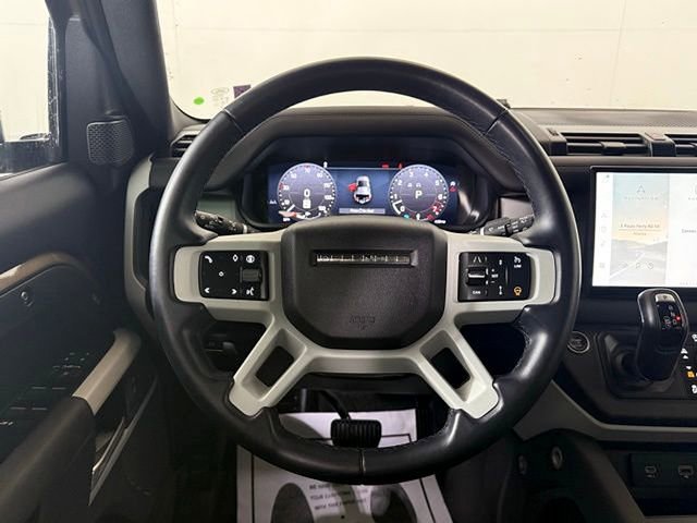 2024 Land Rover Defender 110 SE