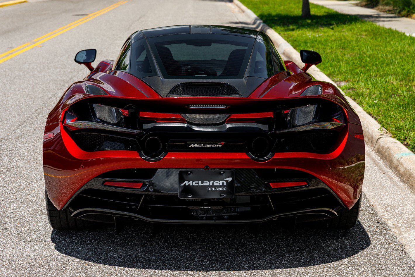 Used 2018 McLaren 720S Luxury photo 46