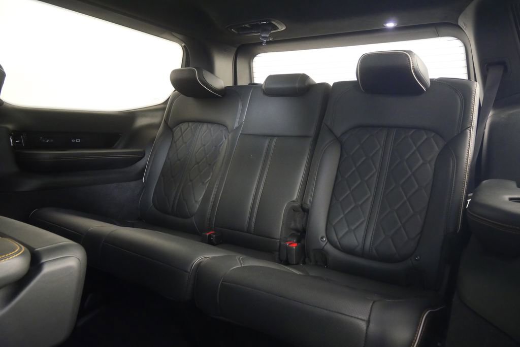 2024 Jeep Grand Wagoneer Series III