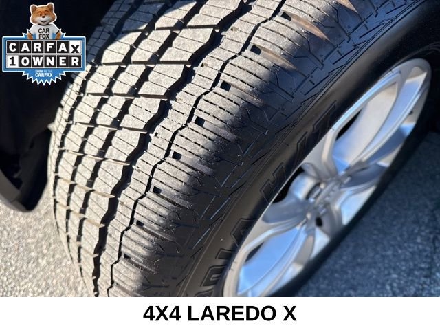 2022 Jeep Grand Cherokee Laredo X