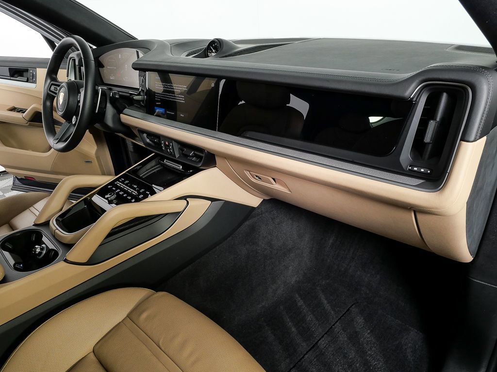 2024 Porsche Cayenne Coupe