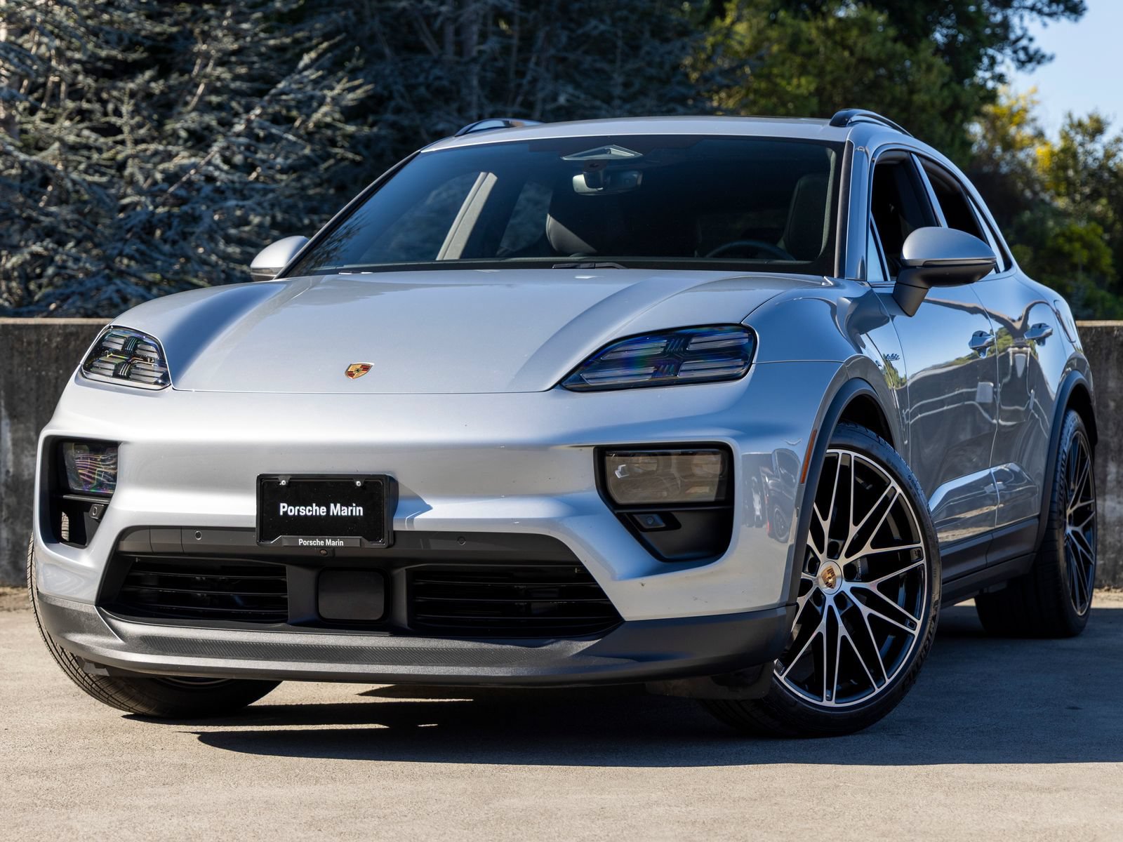 Certified 2025 Porsche Macan Electric