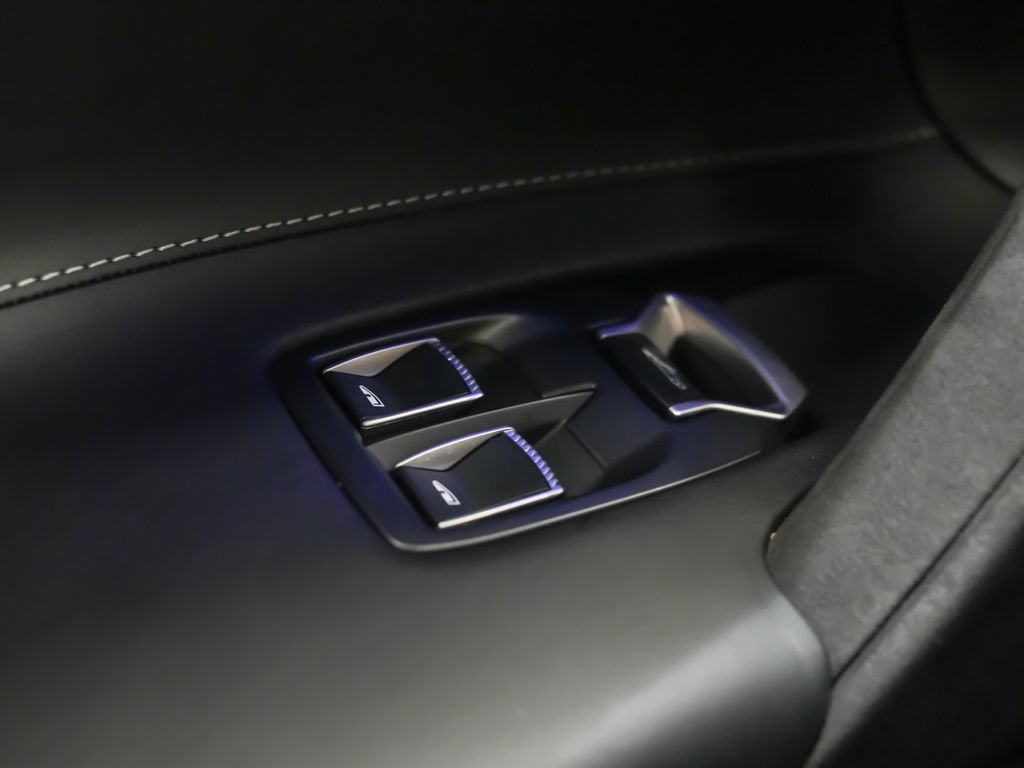 Used 2026 McLaren 750S Spider photo 20