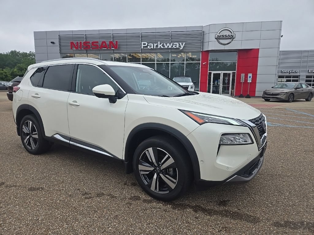 Used 2023 Nissan Rogue SL