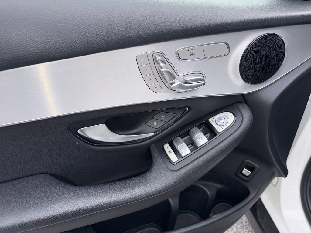 2020 Mercedes-Benz GLC 300