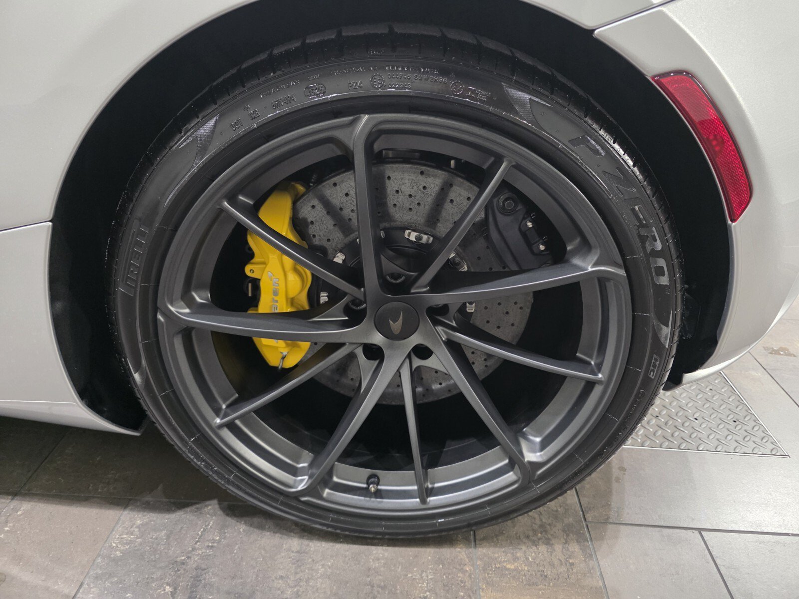New 2027 McLaren 750S Spider photo 19